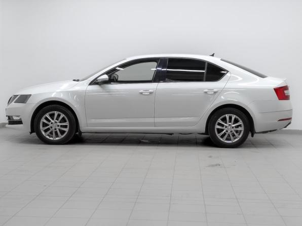 Skoda Octavia III (A7) Рестайлинг с пробегом 2019 года, цена 1 825 000 рублей, 126000 км, лифтбек, Автокод Объявления