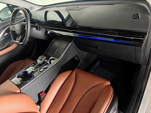 Omoda C5 I с пробегом 2023 года, цена 1 650 000 рублей, 30980 км, внедорожник, Автокод Объявления