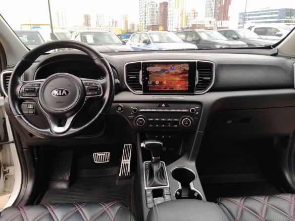 Kia Sportage IV с пробегом 2018 года, цена 1 949 000 рублей, 124536 км, внедорожник, Автокод Объявления