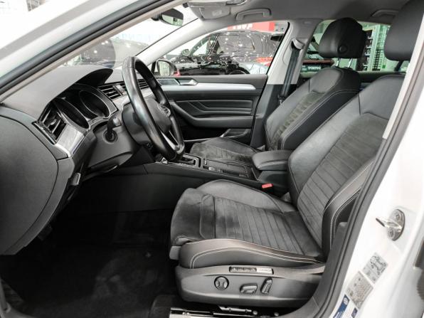 Volkswagen Passat B8 Рестайлинг с пробегом 2020 года, цена 2 350 000 рублей, 93285 км, седан, Автокод Объявления