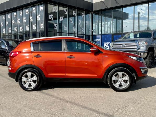 Kia Sportage III с пробегом 2012 года, цена 1 220 000 рублей, 175000 км, внедорожник, Автокод Объявления