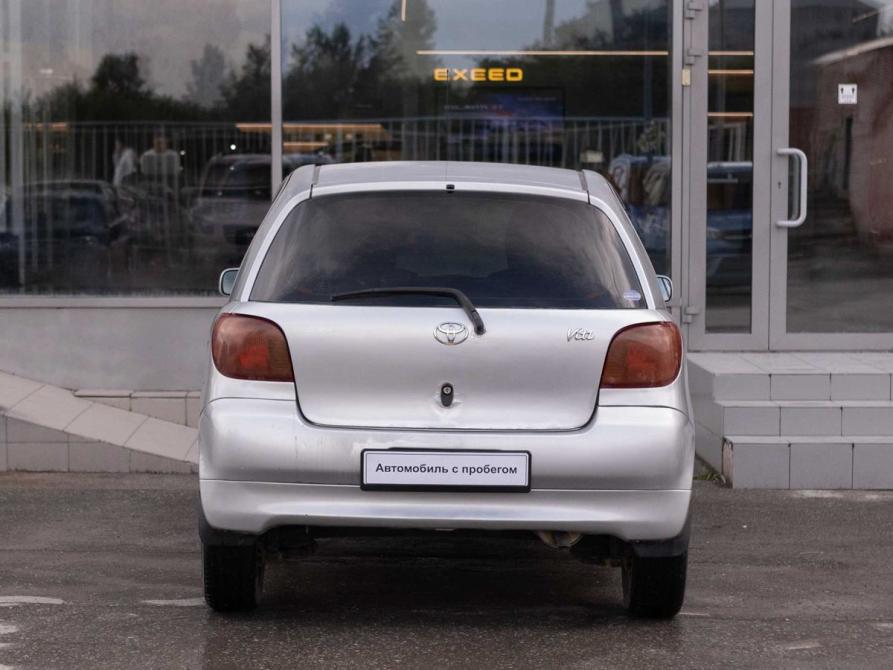 Toyota Vitz I (P10) Новосибирск  - изображение 6