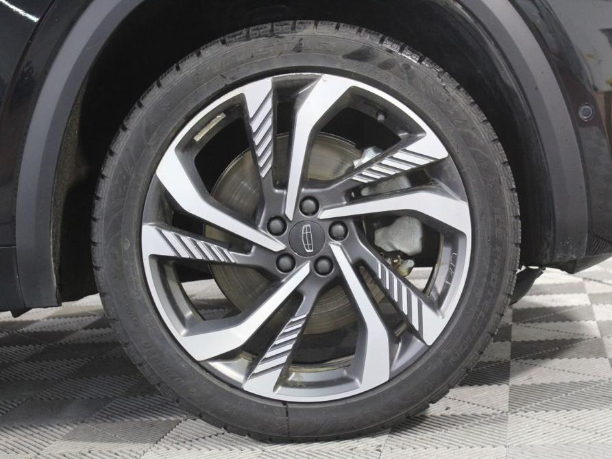 Geely Monjaro I Москва  - изображение 11