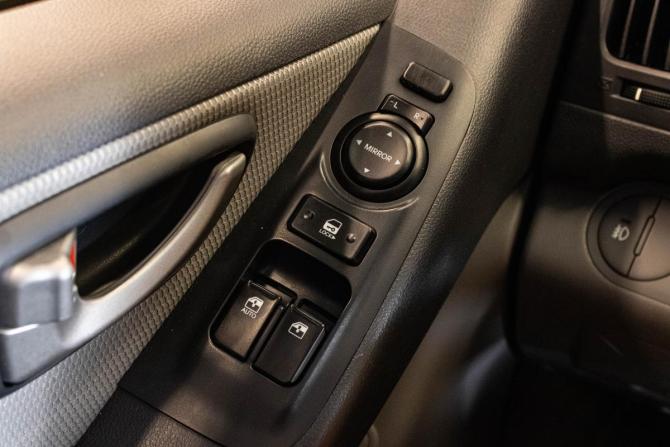 Hyundai Grand Starex I с пробегом 2012 года, цена 1 769 000 рублей, 140390 км, минивэн, Автокод Объявления
