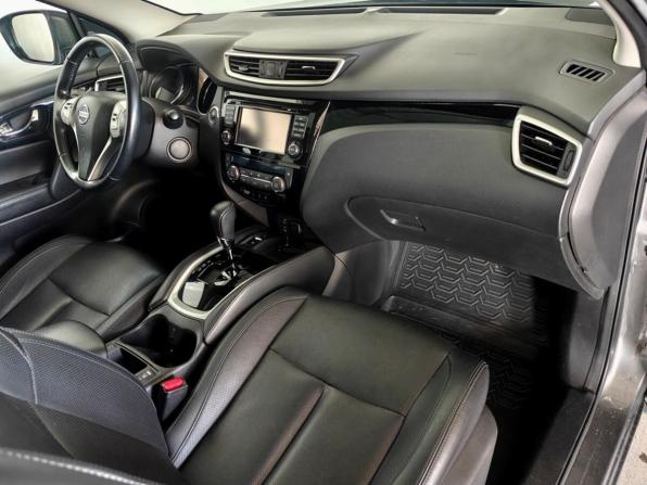 Nissan Qashqai II с пробегом 2017 года, цена 1 675 000 рублей, 117525 км, внедорожник, Автокод Объявления