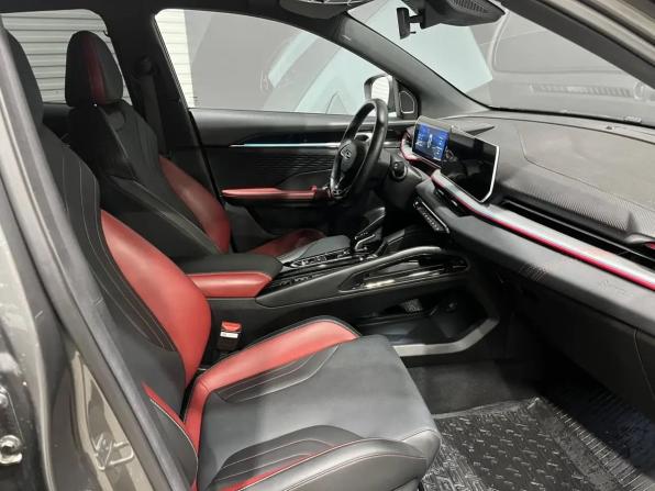 Geely Coolray I Рестайлинг с пробегом 2023 года, цена 1 965 000 рублей, 40477 км, внедорожник, Автокод Объявления