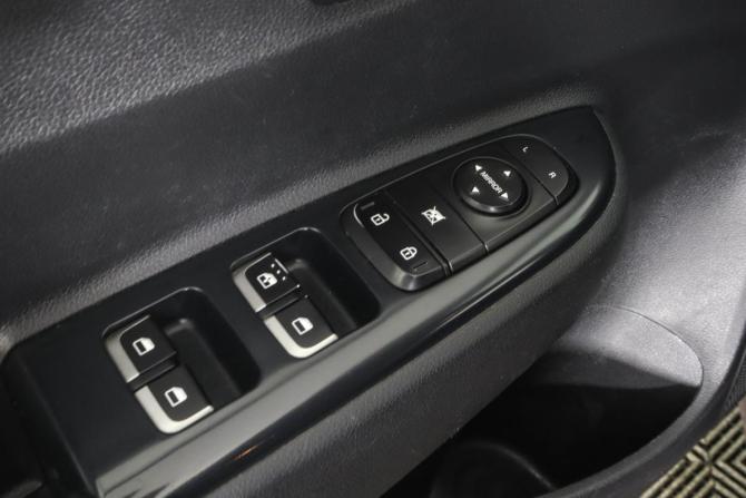 Kia Rio IV Рестайлинг с пробегом 2021 года, цена 1 229 000 рублей, 171000 км, седан, Автокод Объявления