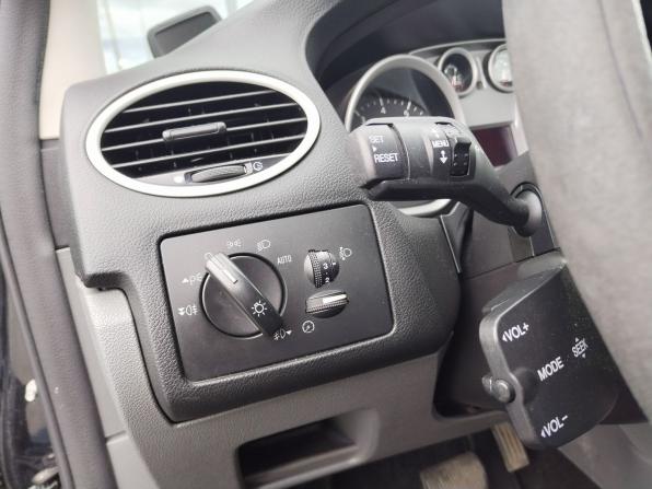 Ford Focus II Рестайлинг с пробегом 2011 года, цена 620 000 рублей, 187000 км, хэтчбек, Автокод Объявления