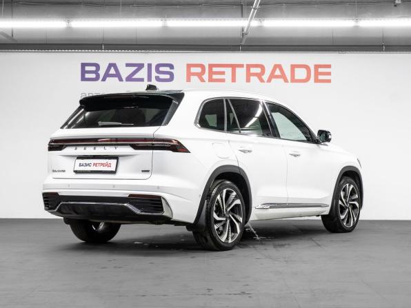Geely Monjaro I с пробегом 2022 года, цена 2 870 000 рублей, 109033 км, внедорожник, Автокод Объявления