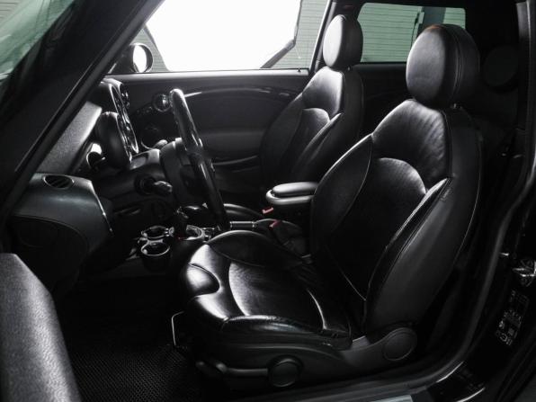 Mini Hatch II (R56) с пробегом 2009 года, цена 1 069 000 рублей, 188825 км, хэтчбек, Автокод Объявления
