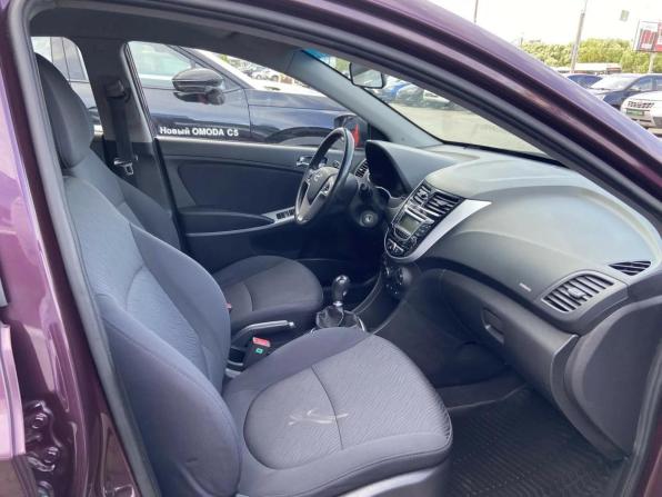 Hyundai Solaris I с пробегом 2014 года, цена 745 000 рублей, 142355 км, седан, Автокод Объявления
