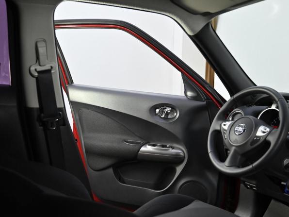 Nissan Juke I с пробегом 2014 года, цена 1 049 000 рублей, 97000 км, внедорожник, Автокод Объявления