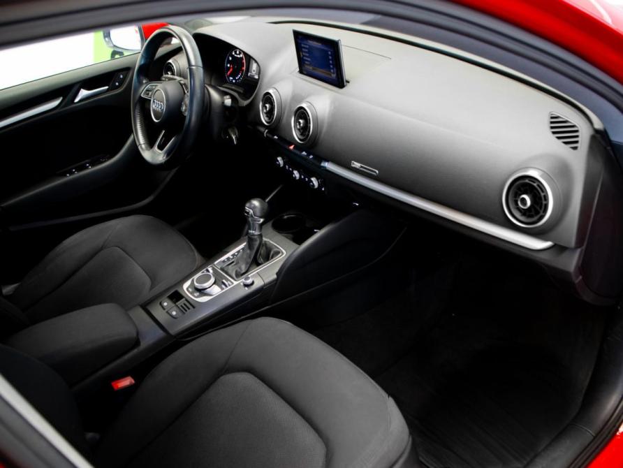 Audi A3 III (8V) Рестайлинг Москва  - изображение 24