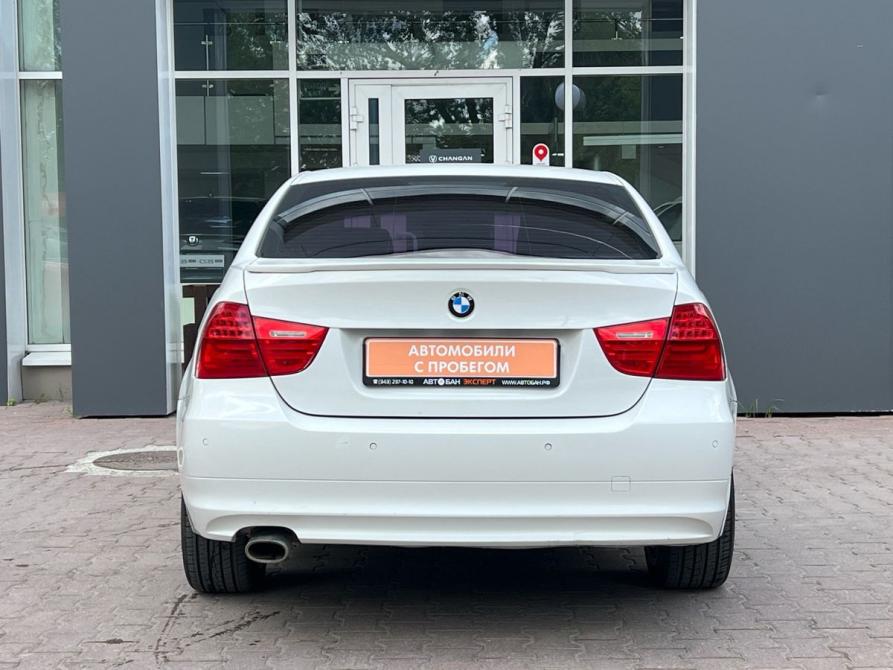 BMW 3 серии V (E90/E91/E92/E93) Рестайлинг Екатеринбург  - изображение 4