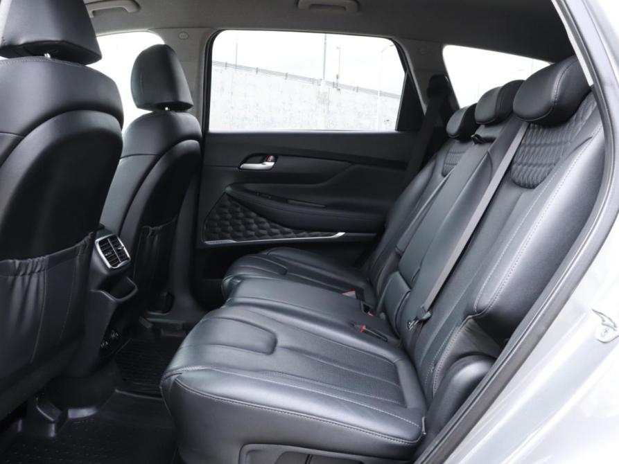 Hyundai Santa Fe IV Москва  - изображение 10