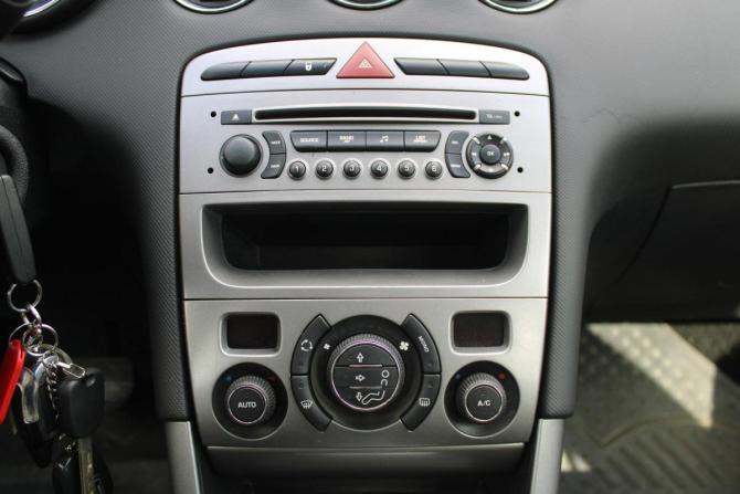 Peugeot 308 I Рестайлинг с пробегом 2011 года, цена 499 000 рублей, 120000 км, хэтчбек, Автокод Объявления