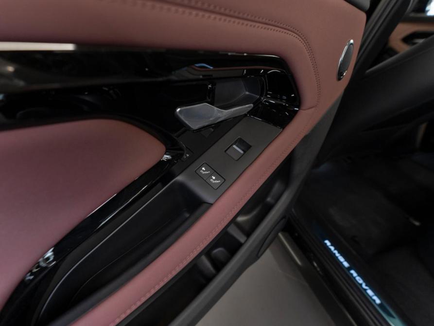 Land Rover Range Rover Evoque II Рестайлинг Москва  - изображение 14