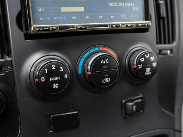 Hyundai Grand Starex I с пробегом 2011 года, цена 1 900 000 рублей, 366958 км, минивэн, Автокод Объявления