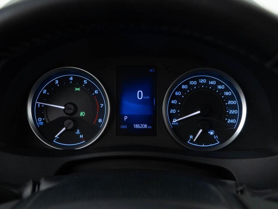 Toyota Corolla XI (E160 E170 E180) Рестайлинг 1 Москва  - изображение 21