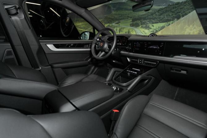Новый Porsche Cayenne III Рестайлинг 2025 года, цена 16 610 000 рублей, внедорожник, Автокод Объявления
