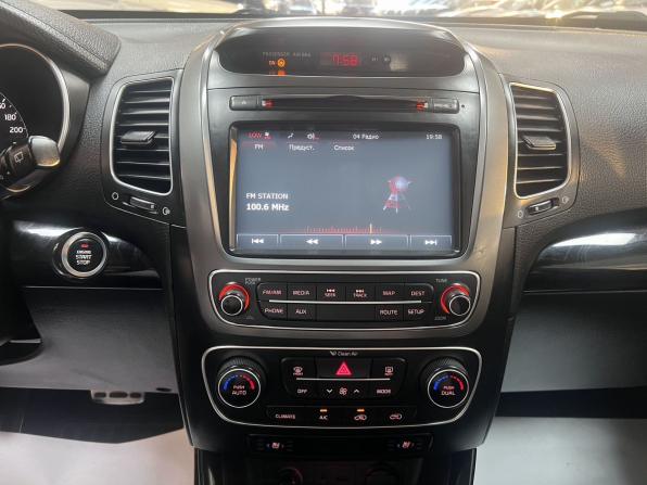 Kia Sorento II Рестайлинг с пробегом 2013 года, цена 1 925 000 рублей, 143996 км, внедорожник, Автокод Объявления