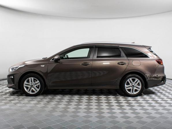 Kia Ceed III с пробегом 2021 года, цена 1 997 000 рублей, 105000 км, универсал, Автокод Объявления