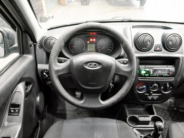 Lada (ВАЗ) Granta I с пробегом 2015 года, цена 390 000 рублей, 177463 км, седан, Автокод Объявления