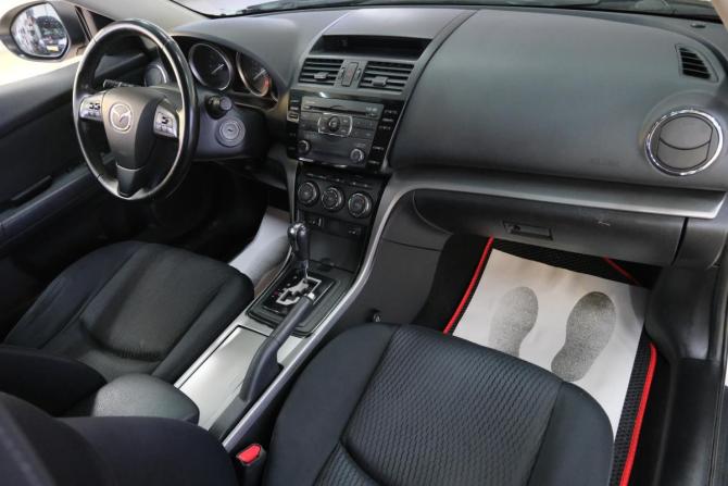 Mazda 6 II (GH) Рестайлинг с пробегом 2011 года, цена 899 000 рублей, 240000 км, седан, Автокод Объявления