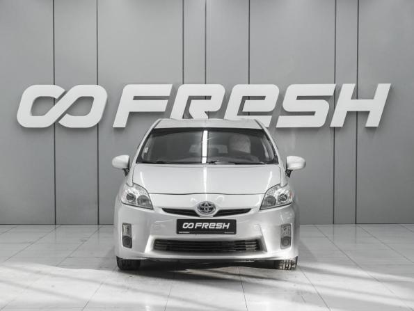 Toyota Prius III (XW30) с пробегом 2009 года, цена 999 000 рублей, 153563 км, лифтбек, Автокод Объявления