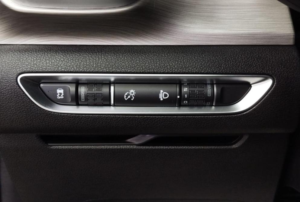 Geely Coolray I Саратов  - изображение 21