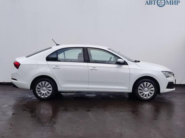 Skoda Rapid II с пробегом 2022 года, цена 1 540 000 рублей, 116984 км, лифтбек, Автокод Объявления
