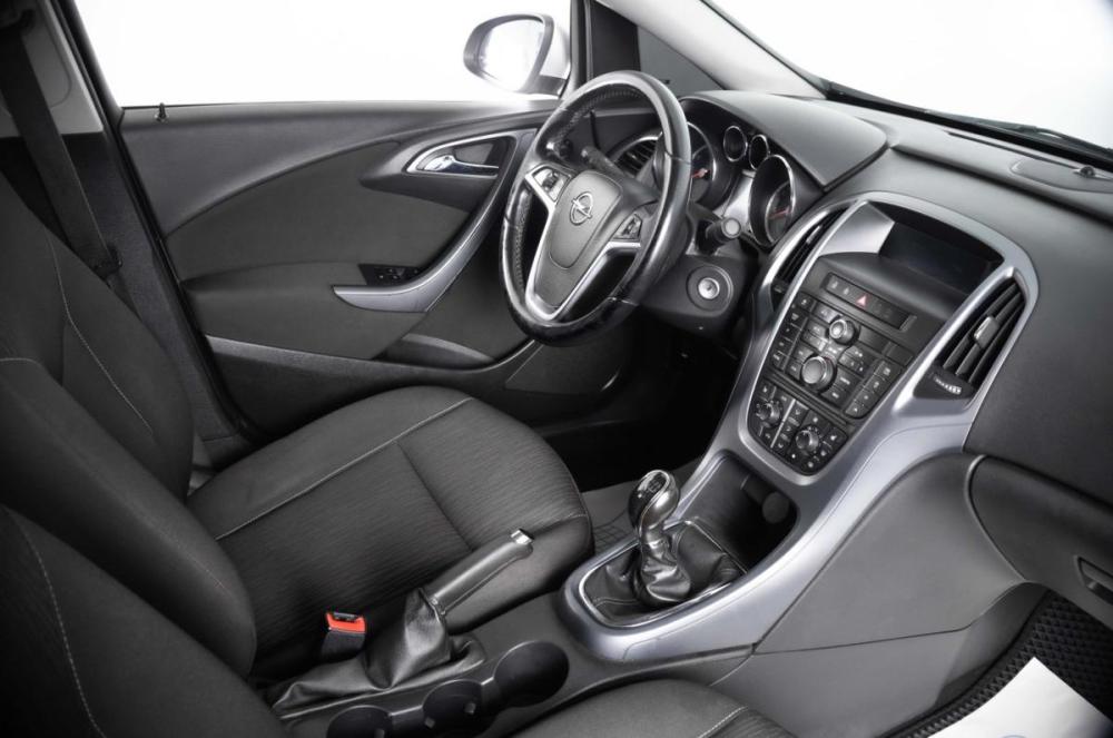 Opel Astra J Рестайлинг Пермь  - изображение 11