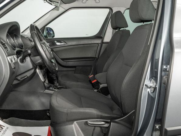 Skoda Yeti I с пробегом 2013 года, цена 920 000 рублей, 96355 км, внедорожник, Автокод Объявления