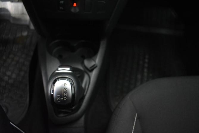 Renault Sandero II с пробегом 2017 года, цена 1 149 000 рублей, 79000 км, хэтчбек, Автокод Объявления