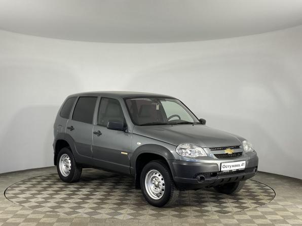 Chevrolet Niva I Рестайлинг с пробегом 2017 года, цена 750 000 рублей, 90007 км, внедорожник, Автокод Объявления