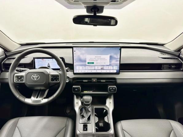 Toyota RAV4 VI (XA60) с пробегом 2026 года, цена 4 450 000 рублей, 12 км, внедорожник, Автокод Объявления