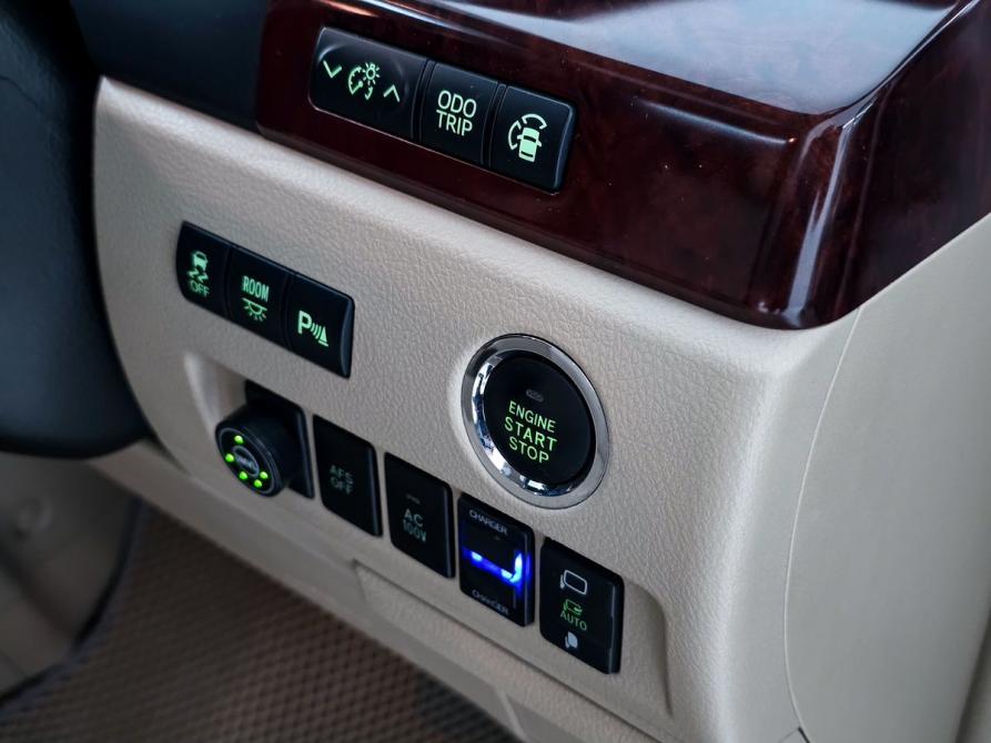 Toyota Alphard II Уфа  - изображение 27