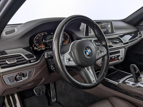 BMW 7 серии VI (G11/G12) Рестайлинг с пробегом 2020 года, цена 5 145 000 рублей, 82968 км, седан, Автокод Объявления