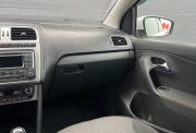Volkswagen Polo V Красноярск  - изображение 39