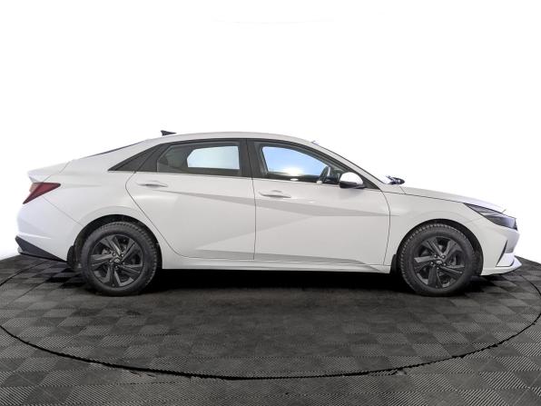 Hyundai Elantra VII (CN7) с пробегом 2021 года, цена 1 815 000 рублей, 117198 км, седан, Автокод Объявления