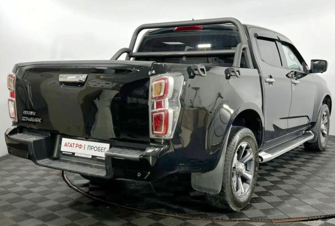Isuzu D-Max III с пробегом 2024 года, цена 3 150 000 рублей, 158819 км, offers.body_type.unknown, Автокод Объявления