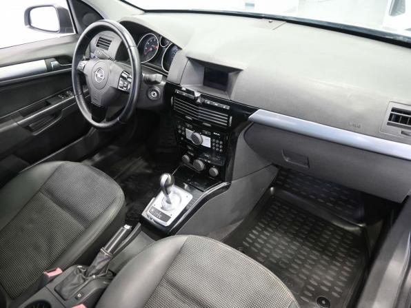 Opel Astra H Рестайлинг с пробегом 2008 года, цена 509 900 рублей, 140000 км, седан, Автокод Объявления