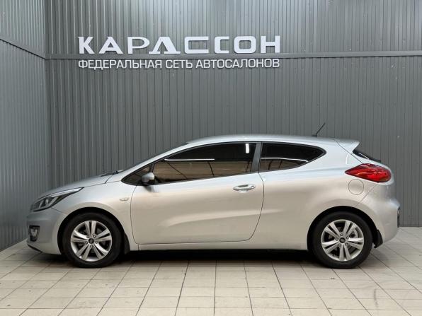 Kia Ceed II с пробегом 2013 года, цена 1 127 000 рублей, 126029 км, хэтчбек, Автокод Объявления