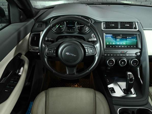 Jaguar E-Pace I с пробегом 2018 года, цена 2 900 000 рублей, 91516 км, внедорожник, Автокод Объявления