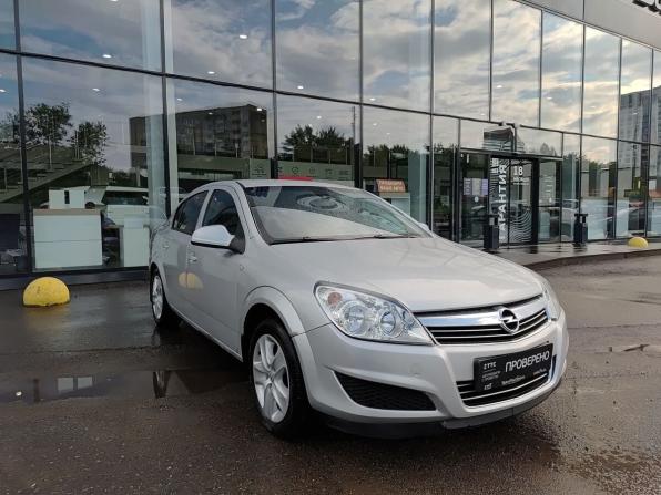 Opel Astra H Рестайлинг с пробегом 2014 года, цена 512 000 рублей, 140524 км, седан, Автокод Объявления