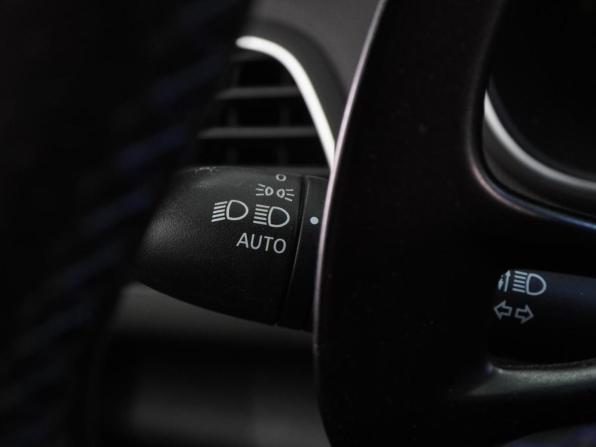 Renault Megane IV с пробегом 2018 года, цена 2 120 000 рублей, 144488 км, хэтчбек, Автокод Объявления