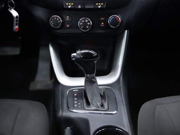 Kia Ceed II Рестайлинг с пробегом 2018 года, цена 1 290 000 рублей, 132509 км, хэтчбек, Автокод Объявления