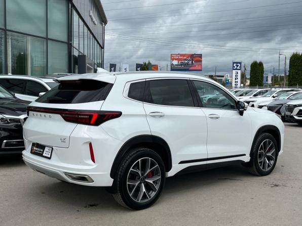 Exeed LX I Рестайлинг 2 с пробегом 2024 года, цена 2 260 000 рублей, 24152 км, внедорожник, Автокод Объявления