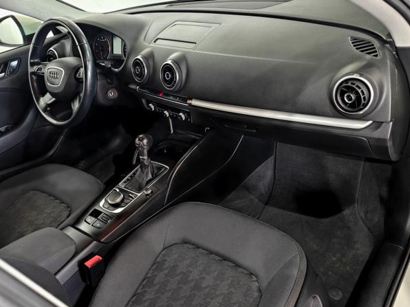 Audi A3 III (8V) с пробегом 2014 года, цена 1 530 000 рублей, 102882 км, седан, Автокод Объявления
