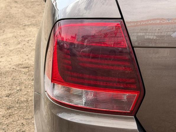 Volkswagen Polo V Рестайлинг с пробегом 2017 года, цена 930 000 рублей, 113930 км, седан, Автокод Объявления